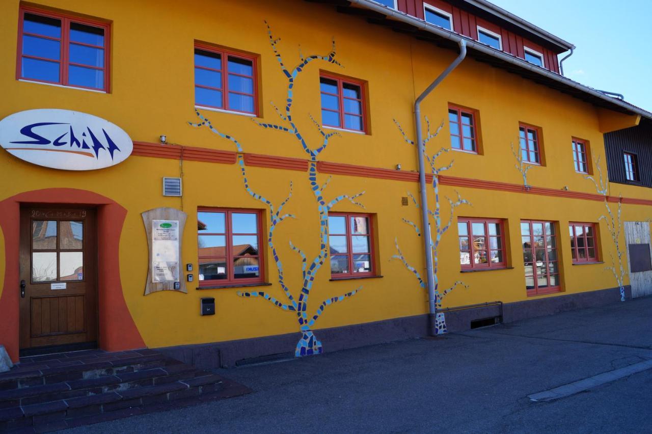 Schiff Bihlerdorf - Hostel Exterior photo